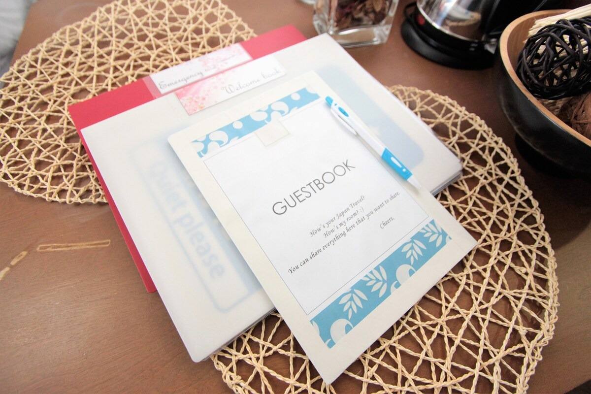 Guestbook on a woven placemat